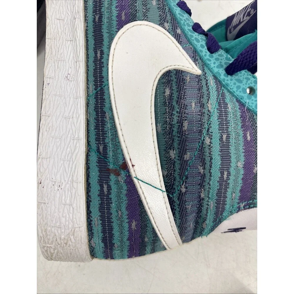 Nike Blazer High Tops Retro Charlotte Hornets Colors Womens Size 7.5 317808-311